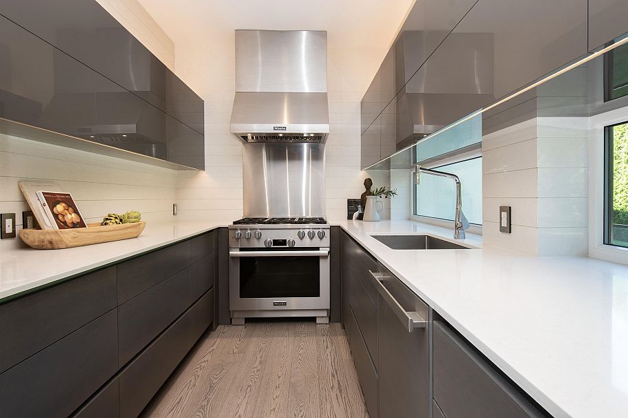 4262 Lions Avenue North Vancouver, BC - 16