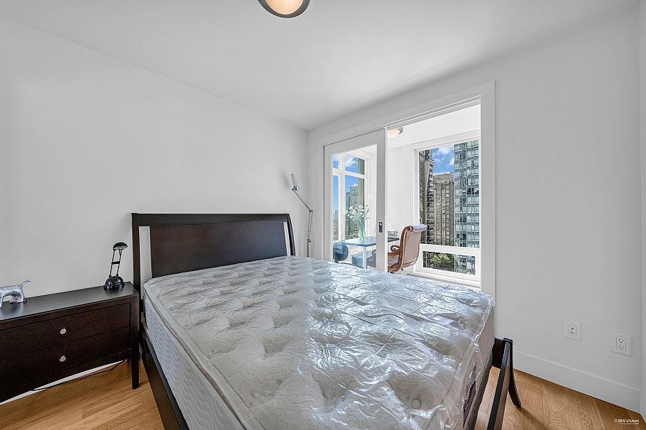 1002 565 Smithe Street Vancouver, BC - 16