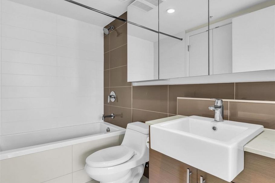 201 1190 W 6th Avenue Vancouver, BC - 27