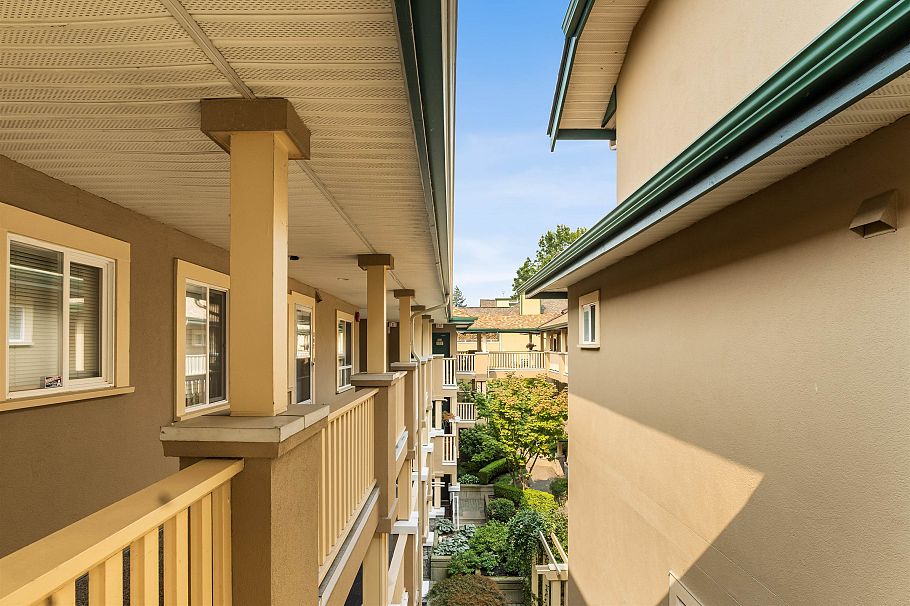 305 257 E Keith Road North Vancouver, BC - 23