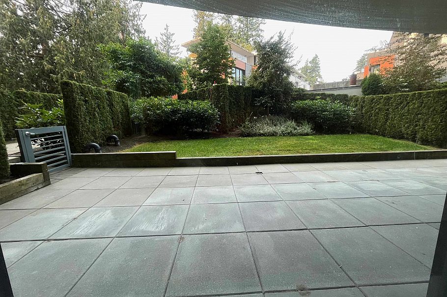 201 3533 Ross Drive Vancouver, BC - 2