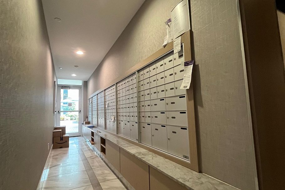 201 3533 Ross Drive Vancouver, BC - 16