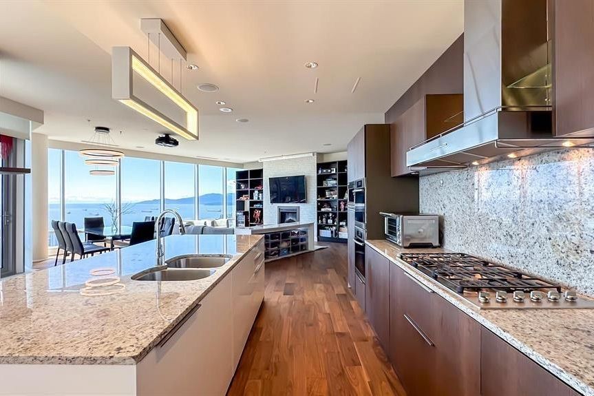 5004 1128 W Georgia Street Vancouver, BC - 17