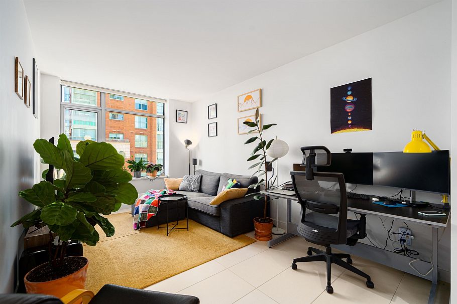 709 1028 Barclay Street Vancouver, BC - 4