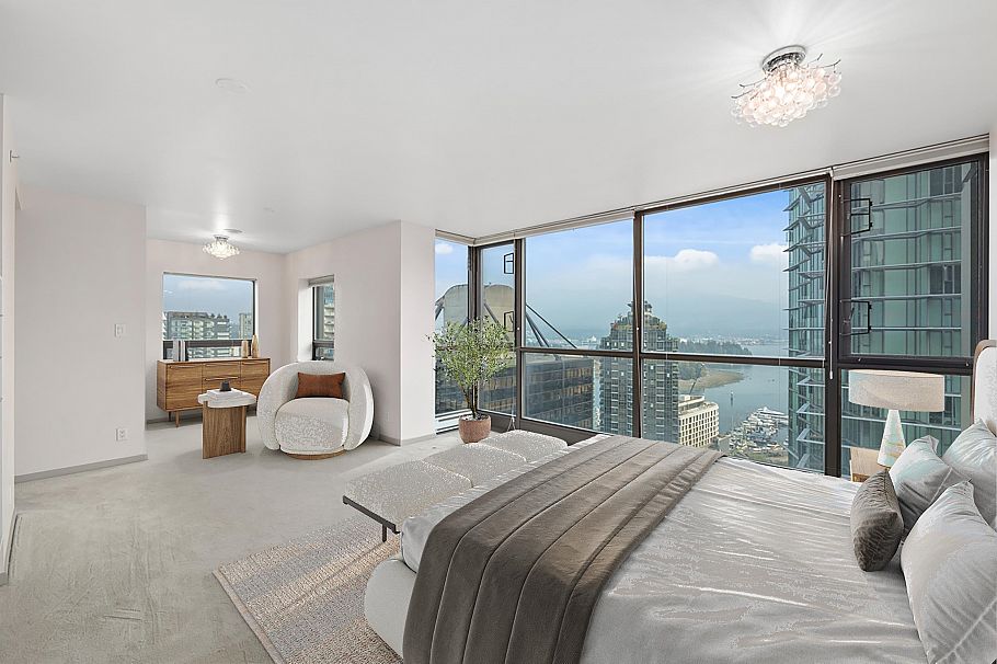 2202 1331 Alberni Street Vancouver, BC - 1