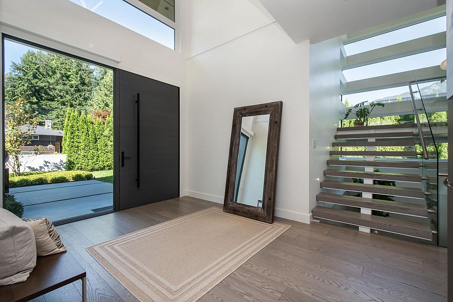 4262 Lions Avenue North Vancouver, BC - 19