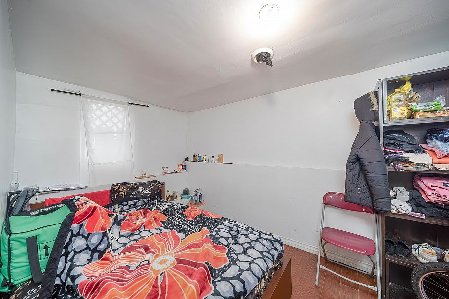 4940 Killarney Street Vancouver, BC - 10