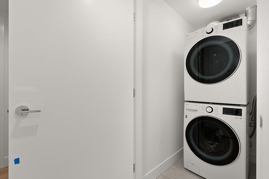 306 2325 Emery Court North Vancouver, BC - 15