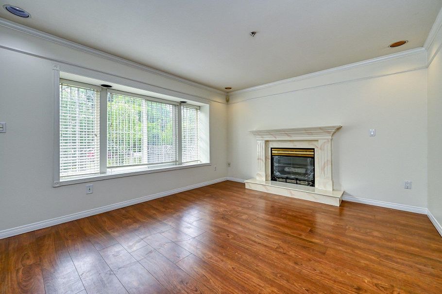 3315 Charles Street Vancouver, BC - 21