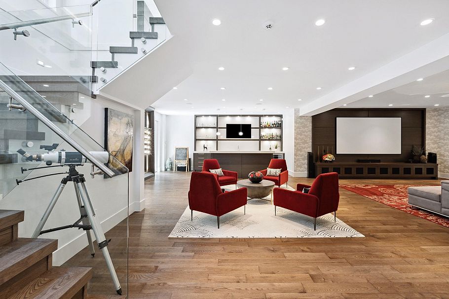 983 Tudor Avenue North Vancouver, BC - 23