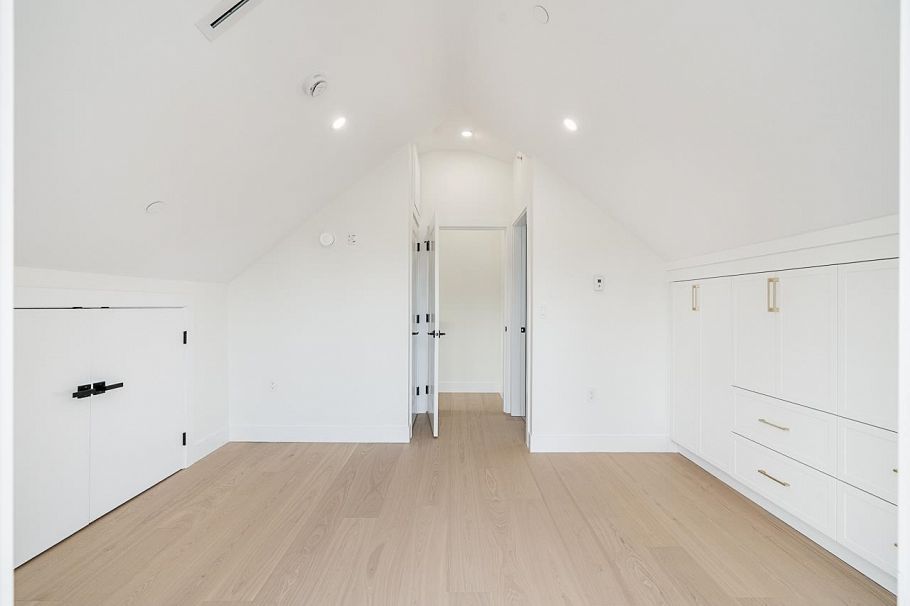 2 5304 Elgin Street Vancouver, BC - 22