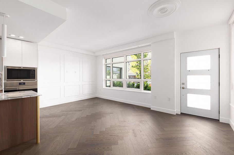 101 3668 W 10th Avenue Vancouver, BC - 11