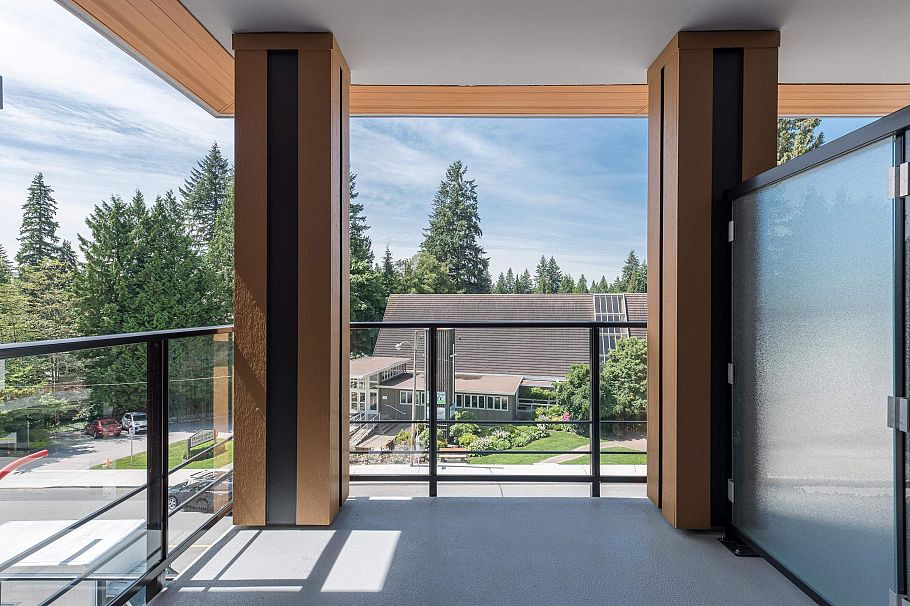 317 3220 Connaught Crescent North Vancouver, BC - 37