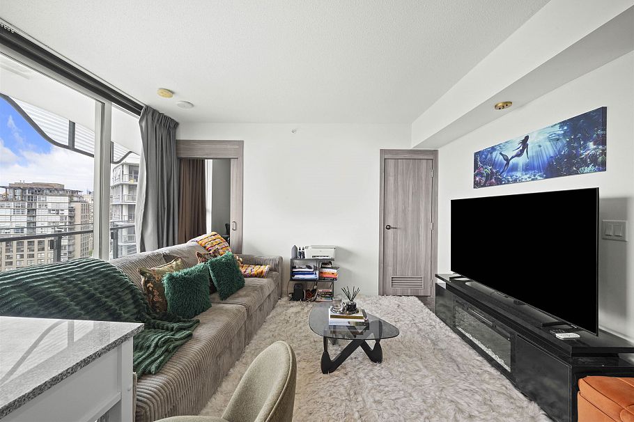 2304 89 Nelson Street Vancouver, BC - 9