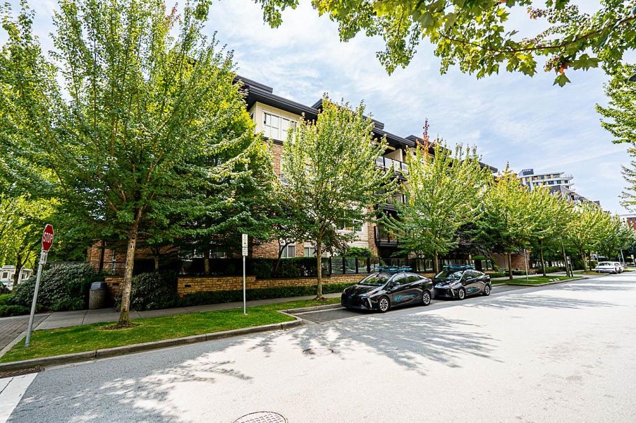 119 5928 Birney Avenue Vancouver, BC - 3