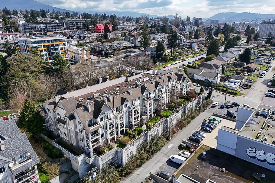 409 365 E 1st Street North Vancouver, BC - 26