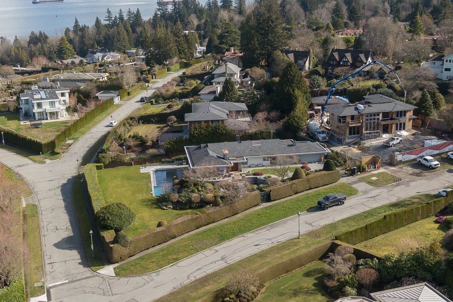 1516 Wesbrook Crescent Vancouver, BC - 4