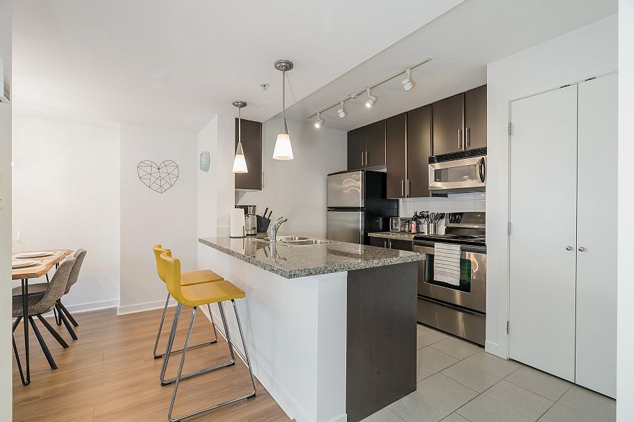 517 618 Abbott Street Vancouver, BC - 6