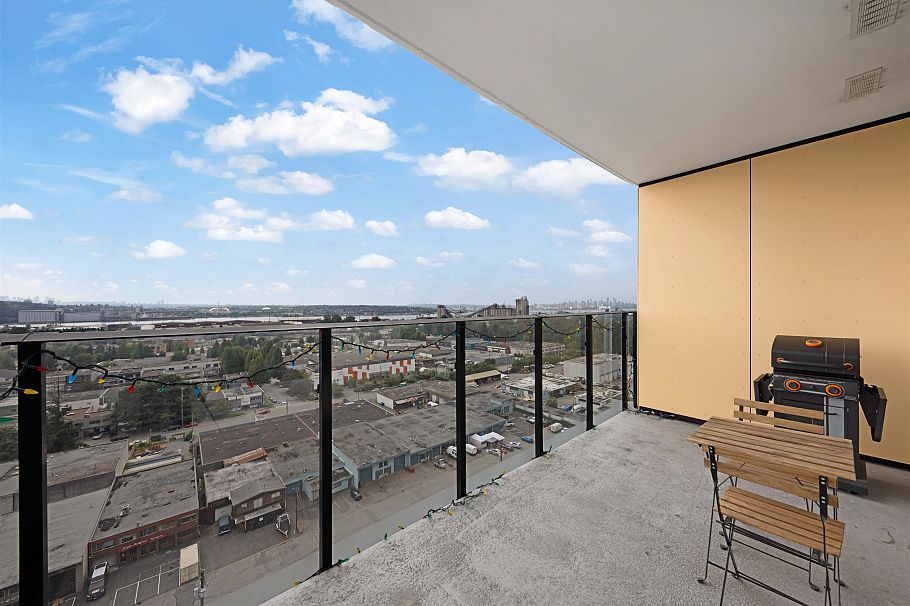 1604 1471 Hunter Street North Vancouver, BC - 16