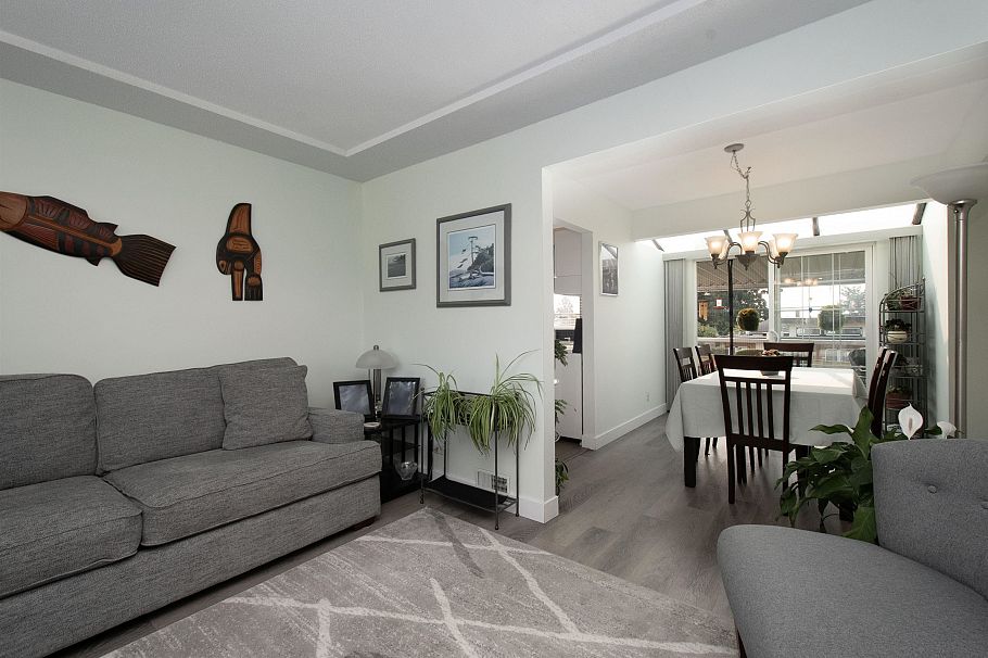 847 E 13th Street North Vancouver, BC - 6