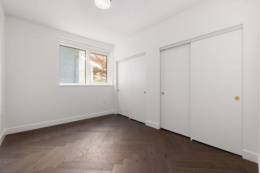 101 3668 W 10th Avenue Vancouver, BC - 19