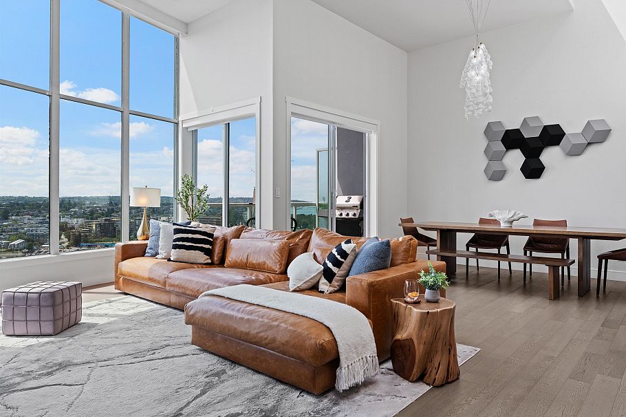 2403 1500 Howe Street Vancouver, BC - 4