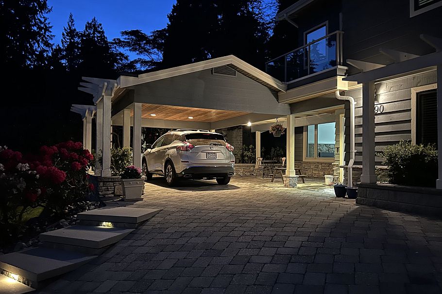 3690 Rutherford Crescent North Vancouver, BC - 37