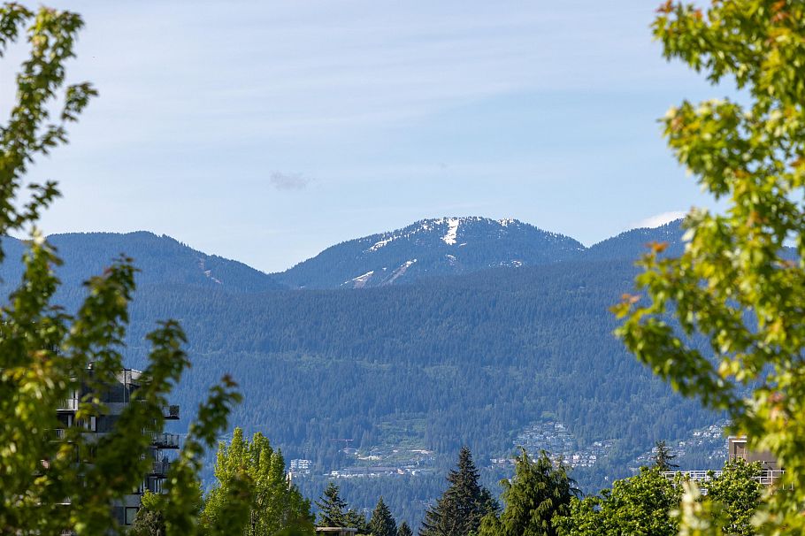 309 3668 W 10th Avenue Vancouver, BC - 31