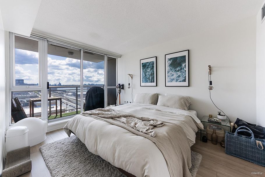 1002 188 E Esplanade Esplanade North Vancouver, BC - 13