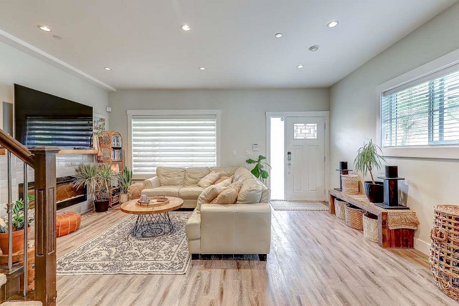 5606 Rhodes Street Vancouver, BC - 3