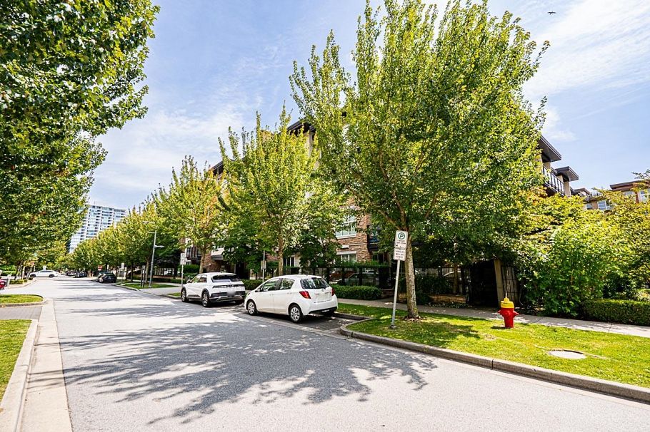 119 5928 Birney Avenue Vancouver, BC - 5
