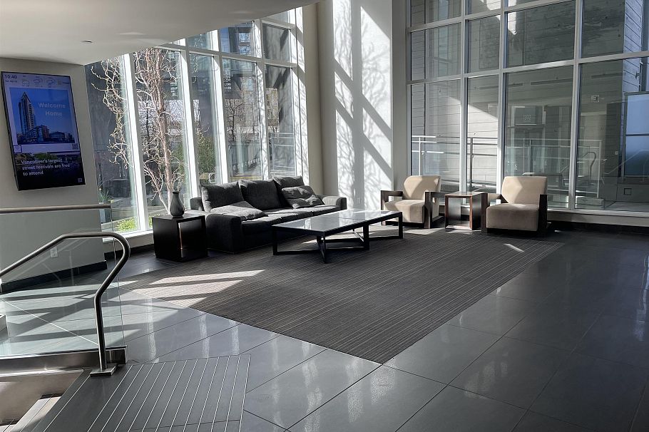 1201 1372 Seymour Street Vancouver, BC - 2