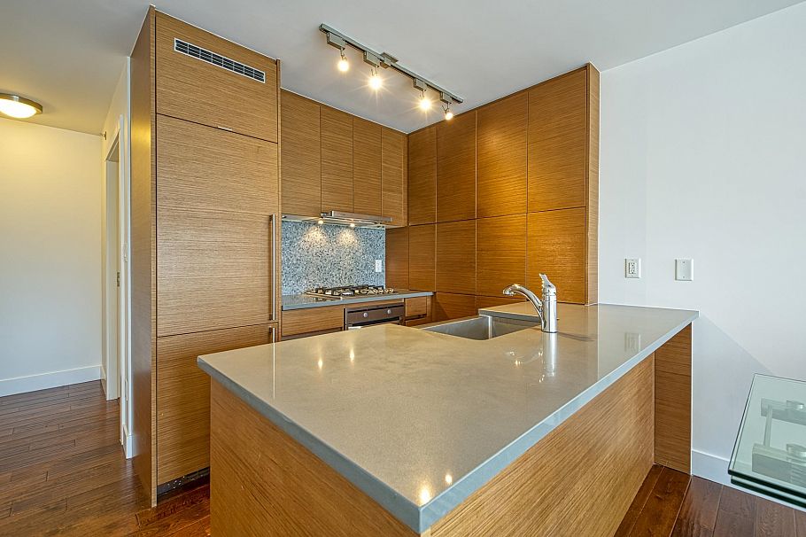 1104 565 Smithe Street Vancouver, BC - 12