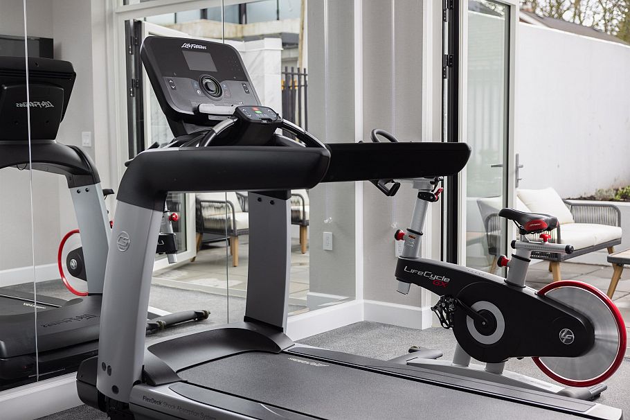 101 3668 W 10th Avenue Vancouver, BC - 38