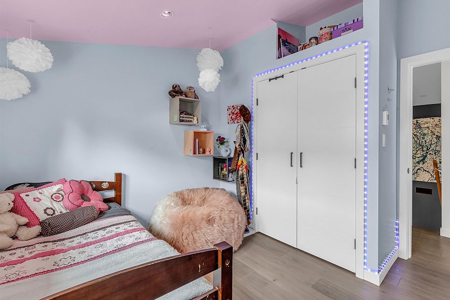 661 W 20th Avenue Vancouver, BC - 19