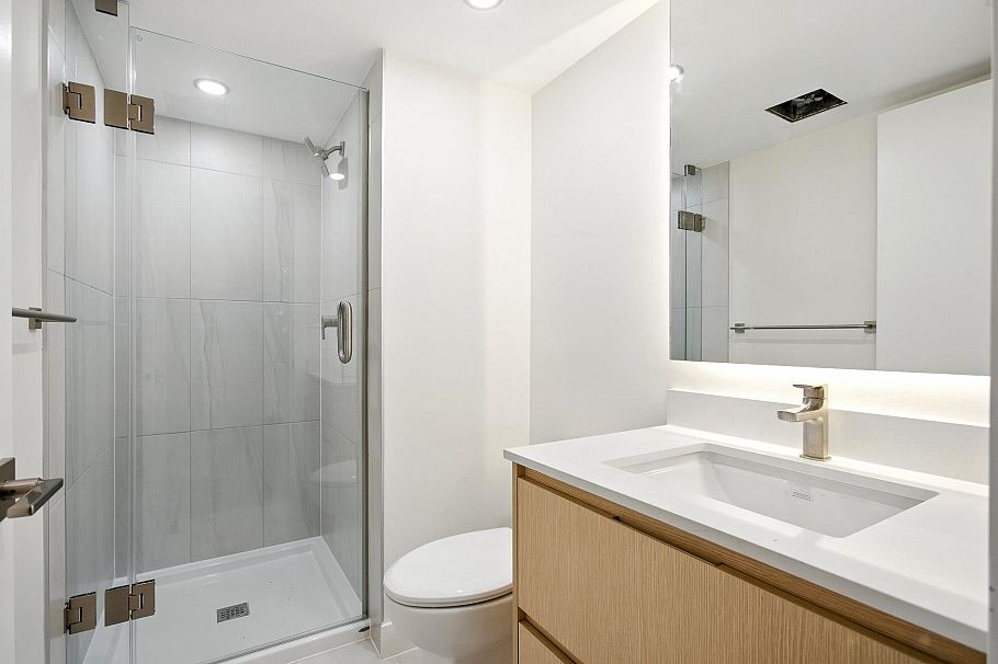 19 2885 E Kent Avenue North Vancouver, BC - 8