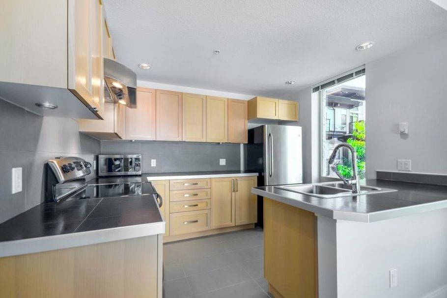 305 5779 Birney Avenue Vancouver, BC - 7