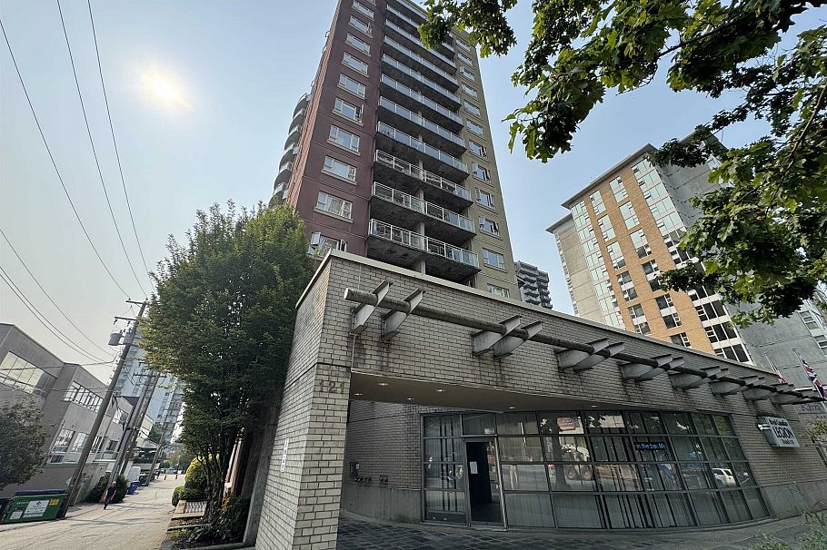 1503 121 W 15th Street North Vancouver, BC - 19