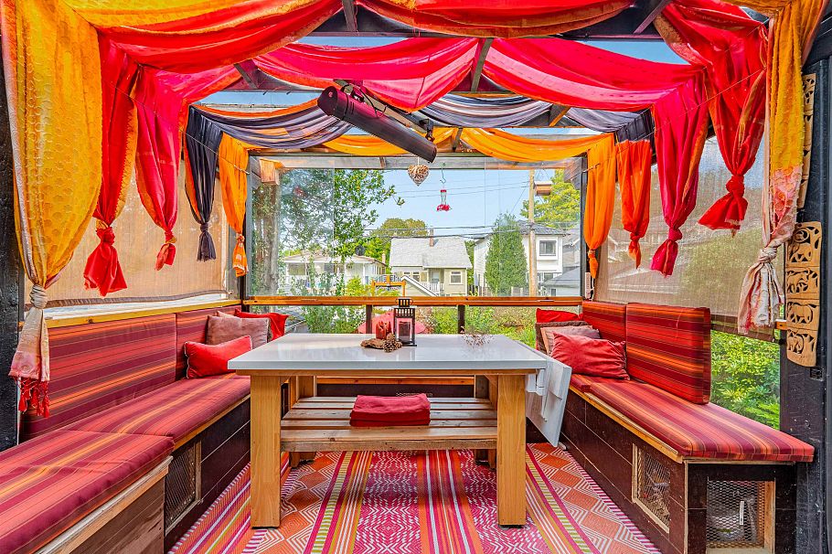 661 W 20th Avenue Vancouver, BC - 37