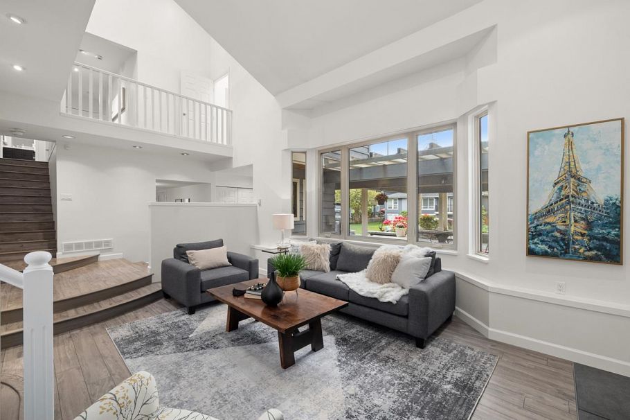 3690 Rutherford Crescent North Vancouver, BC - 9