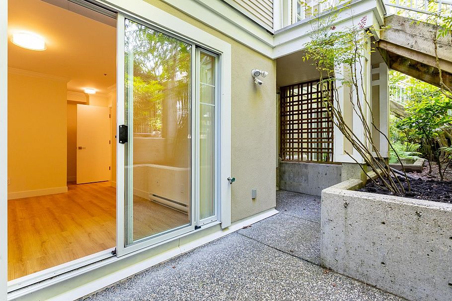 19 2885 E Kent Avenue North Vancouver, BC - 12