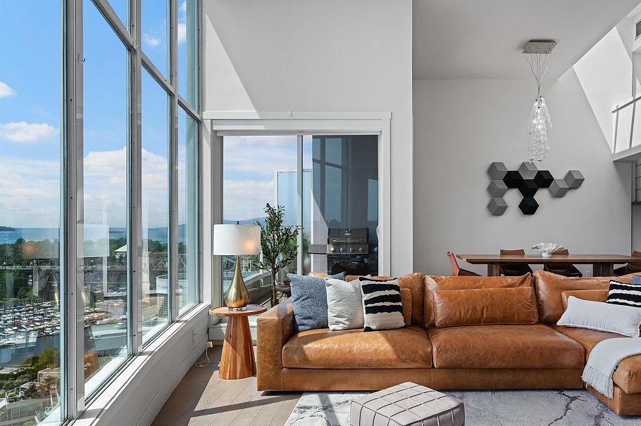 2403 1500 Howe Street Vancouver, BC - 2