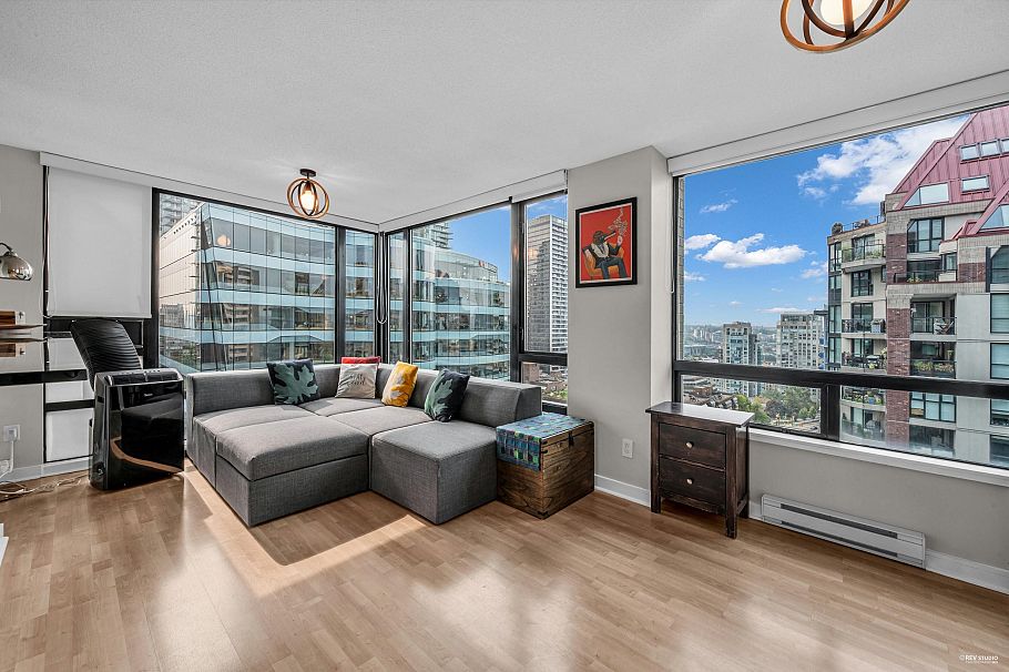 1504 1003 Burnaby Street Vancouver, BC - 3