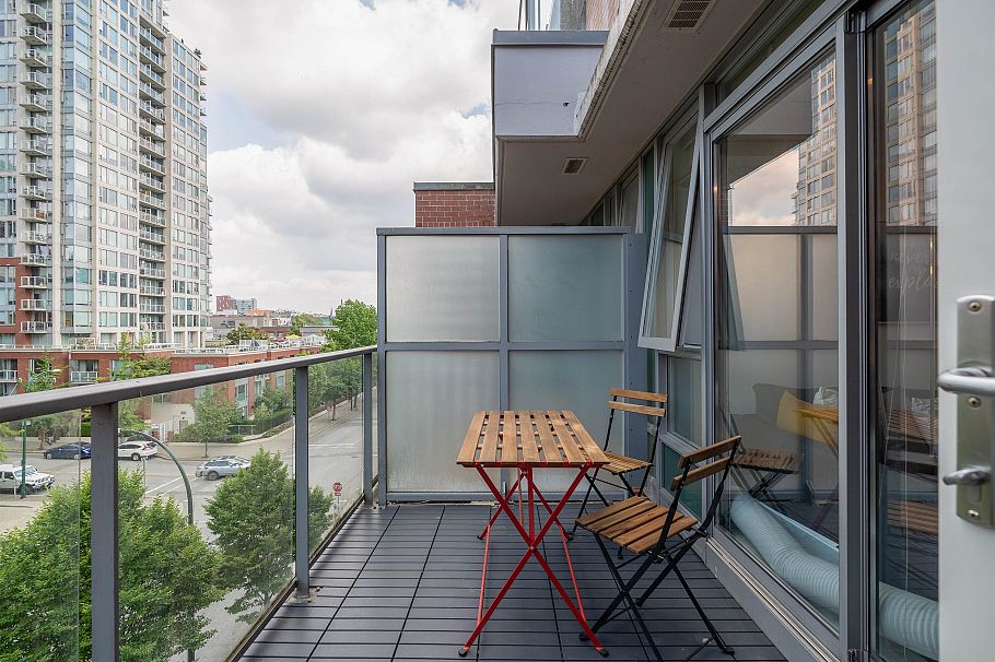 517 618 Abbott Street Vancouver, BC - 18