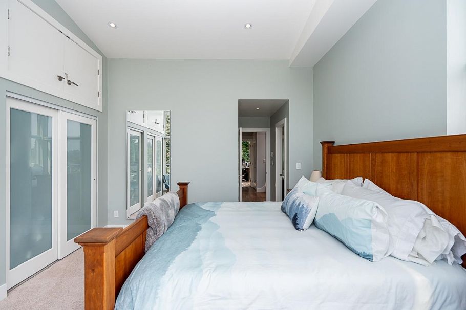 2007 Larson Road North Vancouver, BC - 16