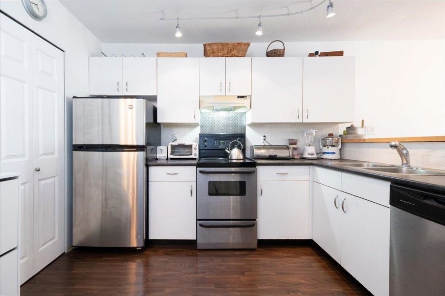 206 2255 Eton Street Vancouver, BC - 8