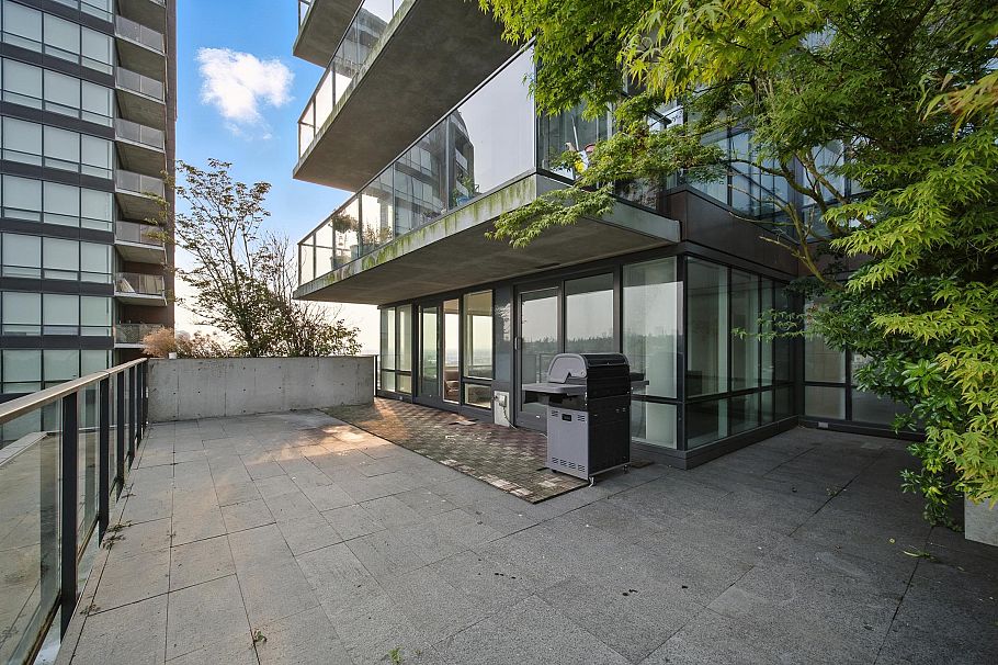 1502 8588 Cornish Street Vancouver, BC - 3