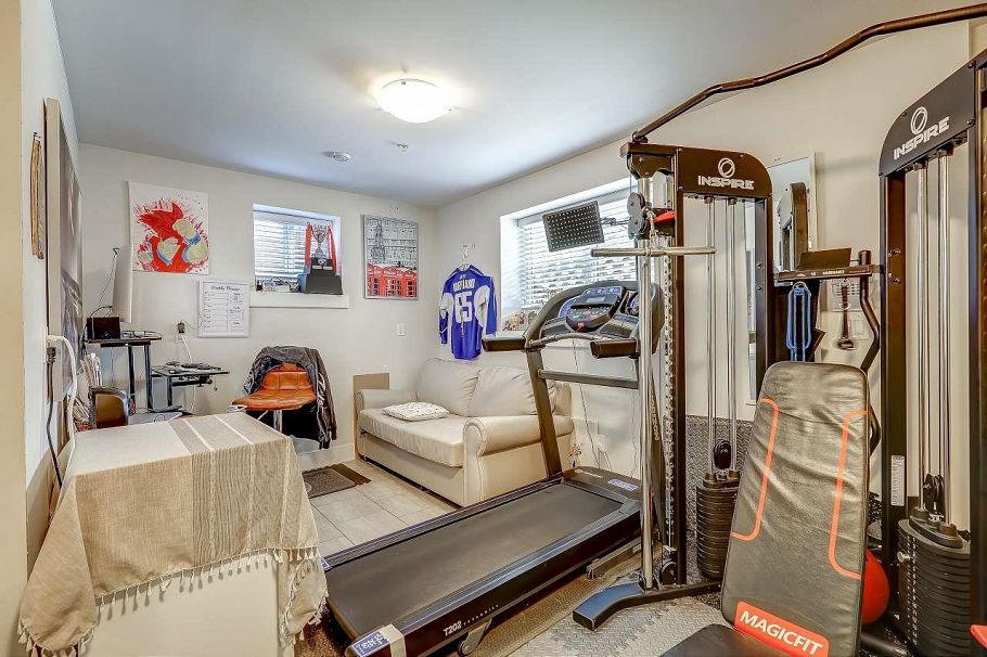 5606 Rhodes Street Vancouver, BC - 18