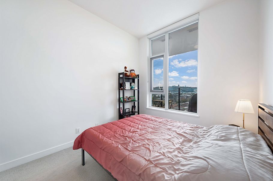 1604 1471 Hunter Street North Vancouver, BC - 24