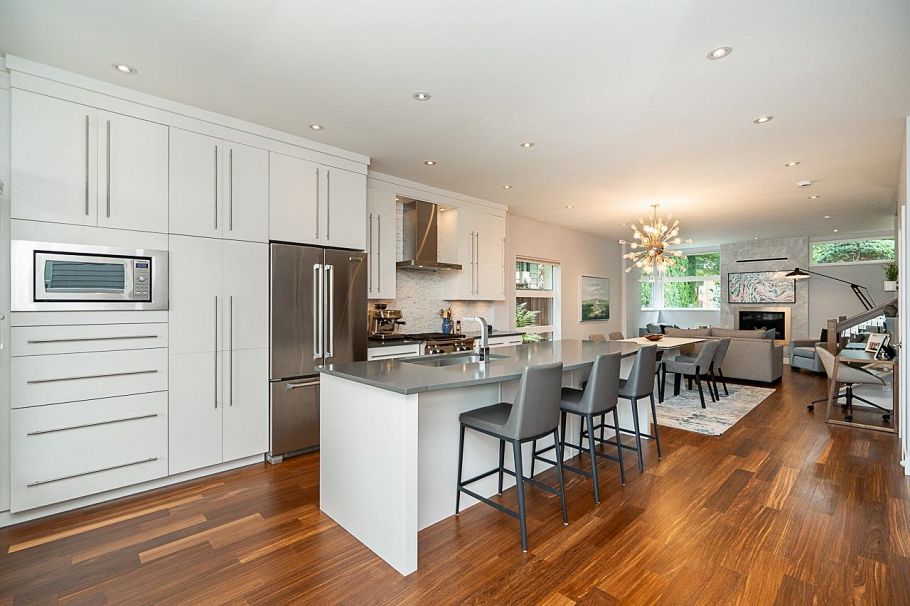 2007 Larson Road North Vancouver, BC - 11